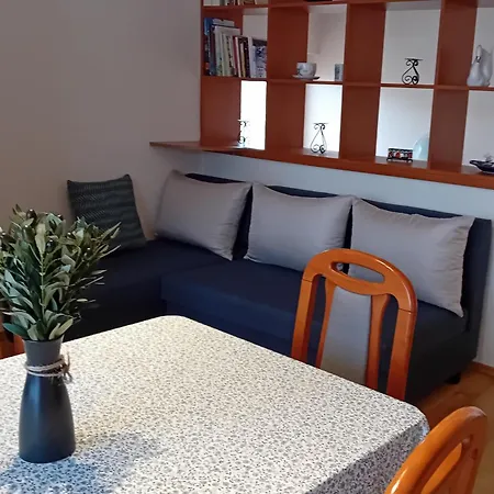Apartment Home Apartman