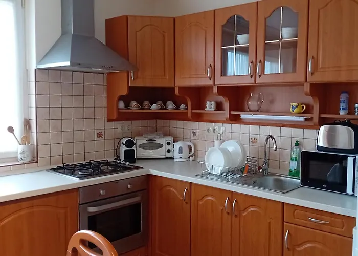 Home Apartman Apartamento Keszthely